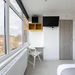 Double Ensuite Sleeps 2 Long Term Welcome With Garden View